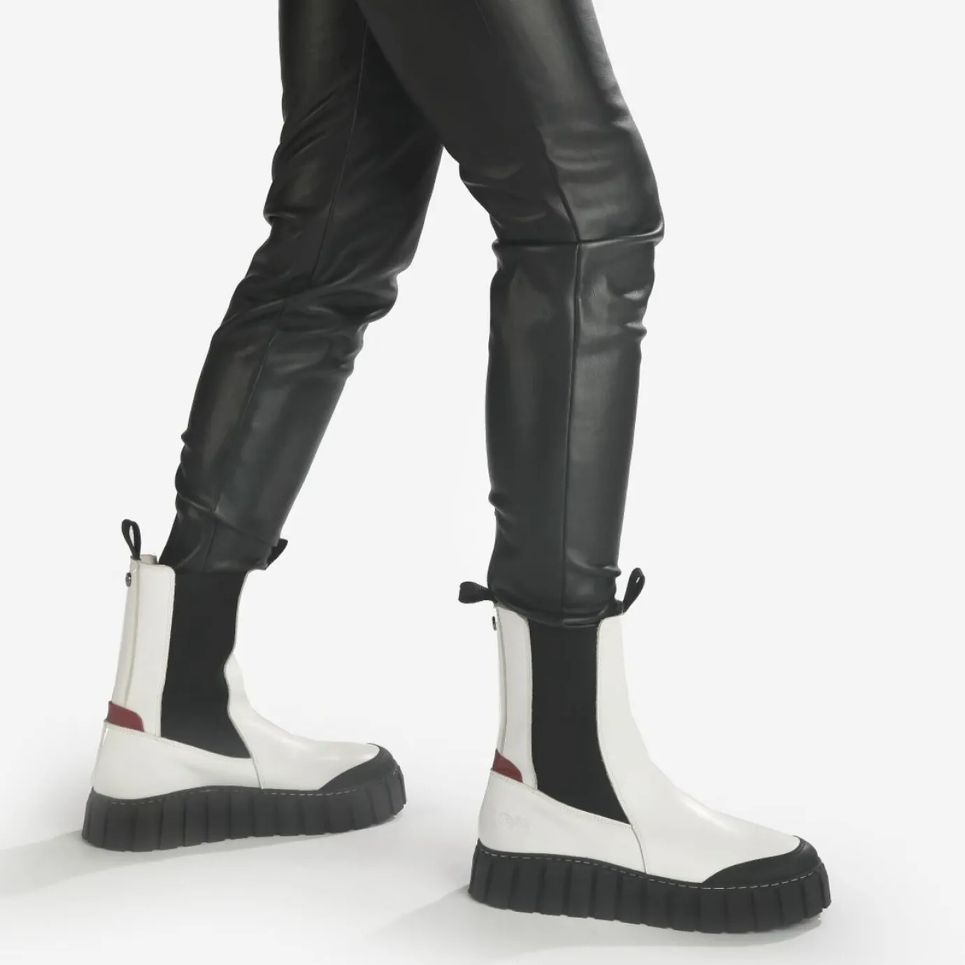 BUFFALO Ankle Boots^Sunday Boot Leather White